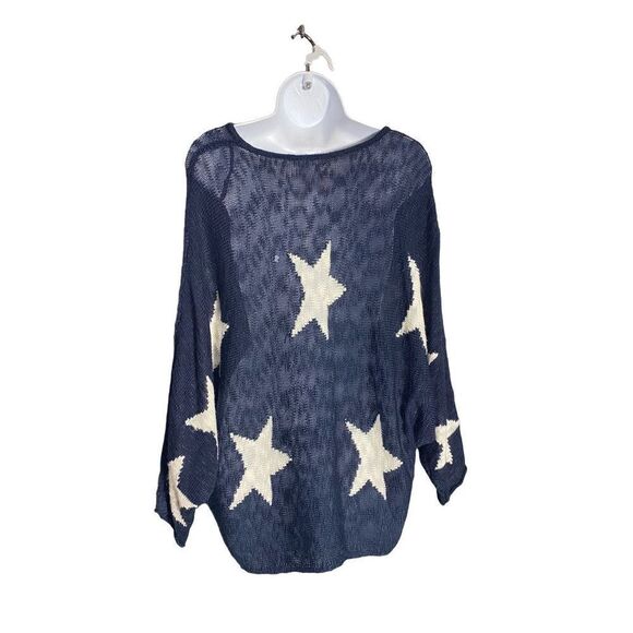 Wishlist Batwing Star Top Size M/L GUC - Picture 2 of 5